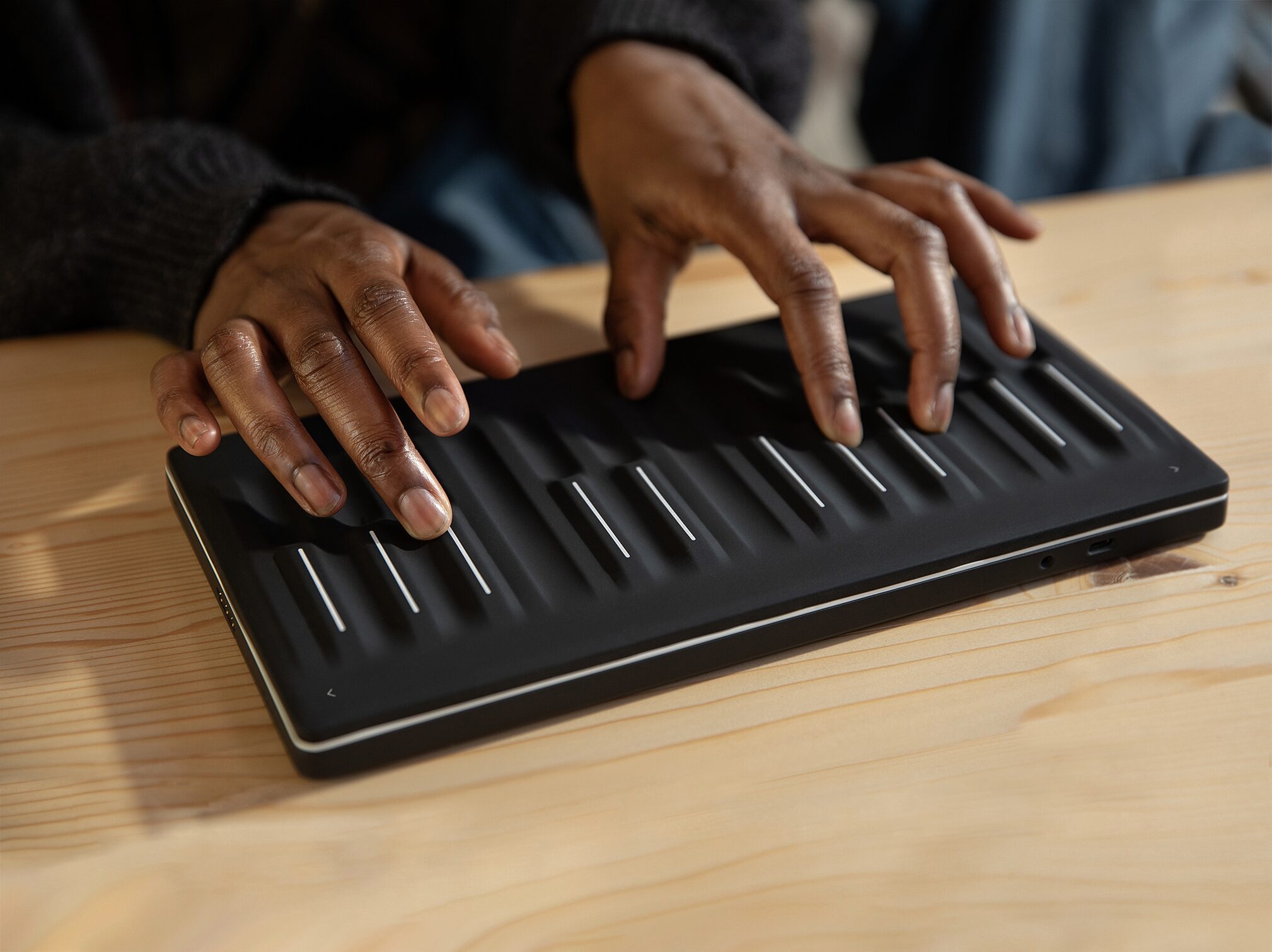 ROLI Seaboard M Keyboard Controller, New, Action Position Back