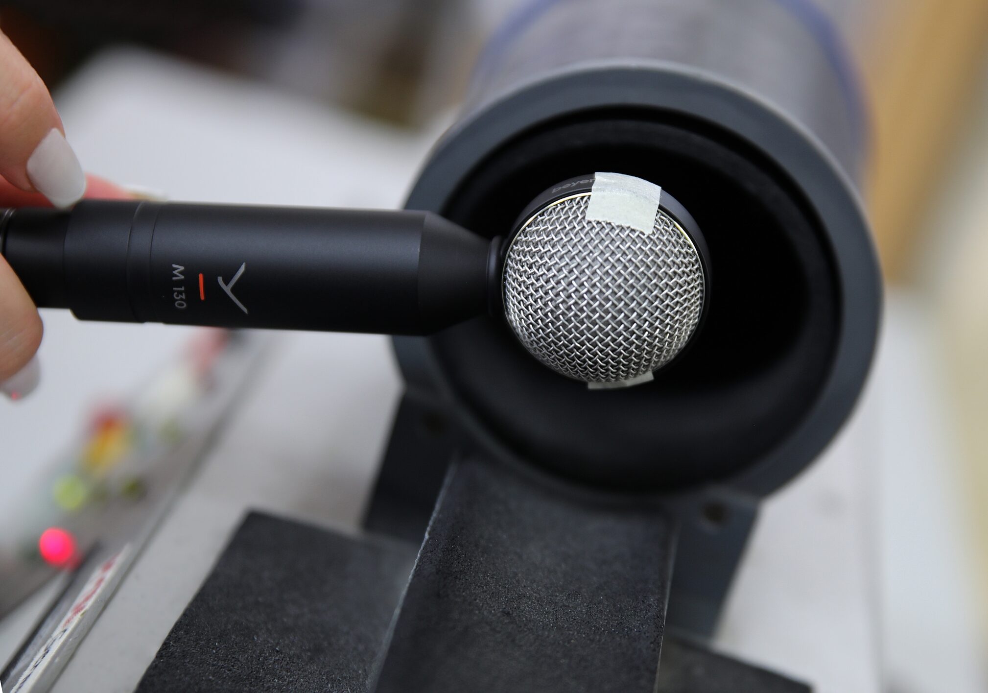 Beyerdynamic M 130 Double Ribbon Dynamic Studio Microphone, New, In Use