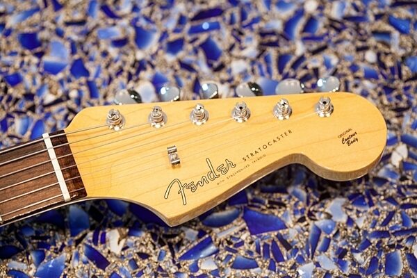 open zoom image for Fender American Vintage '59 Stratocaster Electric Guitar, with Rosewood Fingerboard and Case, Faded Sonic Blue Headstock