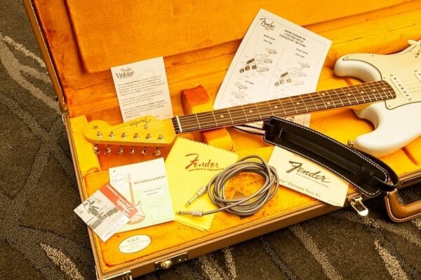 open zoom image for Fender American Vintage '59 Stratocaster Electric Guitar, with Rosewood Fingerboard and Case, Accessories Included