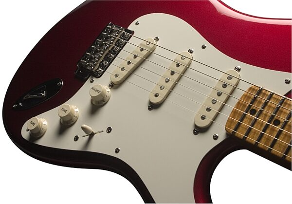 open zoom image for Fender Eric Johnson Stratocaster Electric Guitar (Maple with Case), Candy Apple Red Detail
