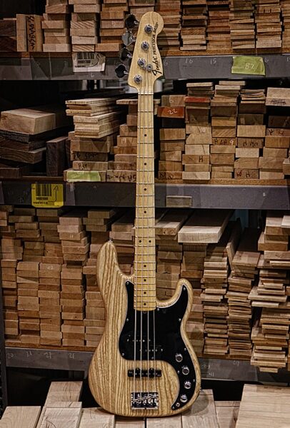 open zoom image for Fender American Deluxe Precision Electric Bass (Maple with Case), Natural Ash - Glamour View