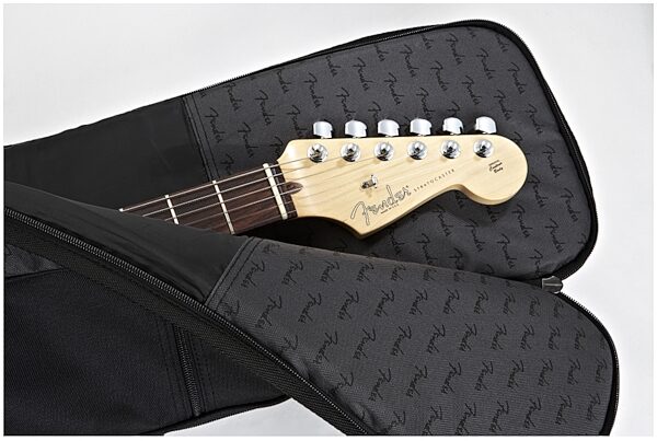 open zoom image for Fender Deluxe Electric Bass Guitar Gig Bag, Headstock Protection (Guitar Not Included)