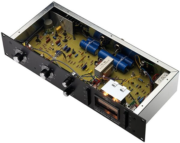 open zoom image for Universal Audio 1176LN Limiting Amplifier, Guts