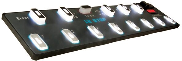 open zoom image for Keith McMillen Instruments 12 Step Keyboard Foot Controller, Angle