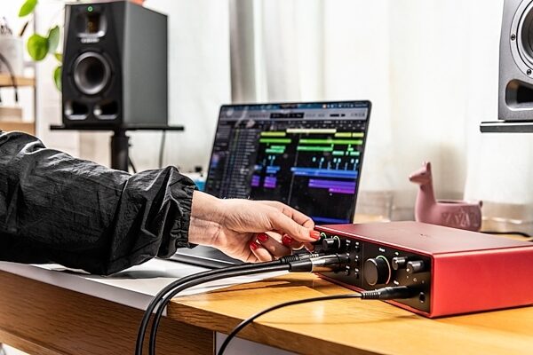 open zoom image for Focusrite Scarlett 16i16 Gen 4 USB Audio Interface, New, In Use