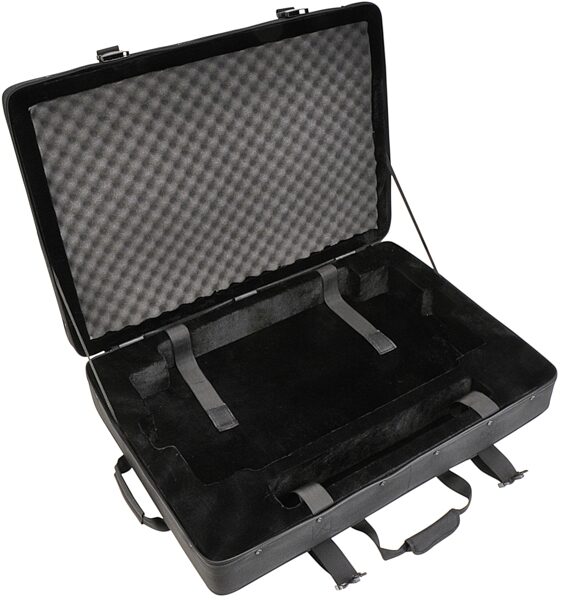 open zoom image for SKB SCNS7FX Numark NS7FX Soft Case, Open Right