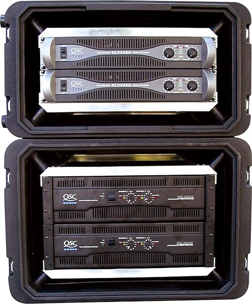 open zoom image for SKB R916U 16 Space Roto Molded Shock Mount Rack, New, In Use Family Shot