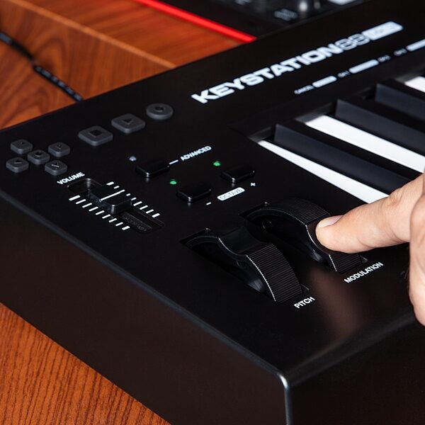 open zoom image for M-Audio Keystation 88 MK3 USB MIDI Controller, 88-Key, New, Action Position Front