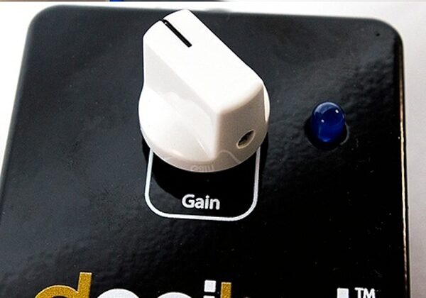 open zoom image for Wampler Decibel Plus Signal Buffer and Boost Pedal, Control