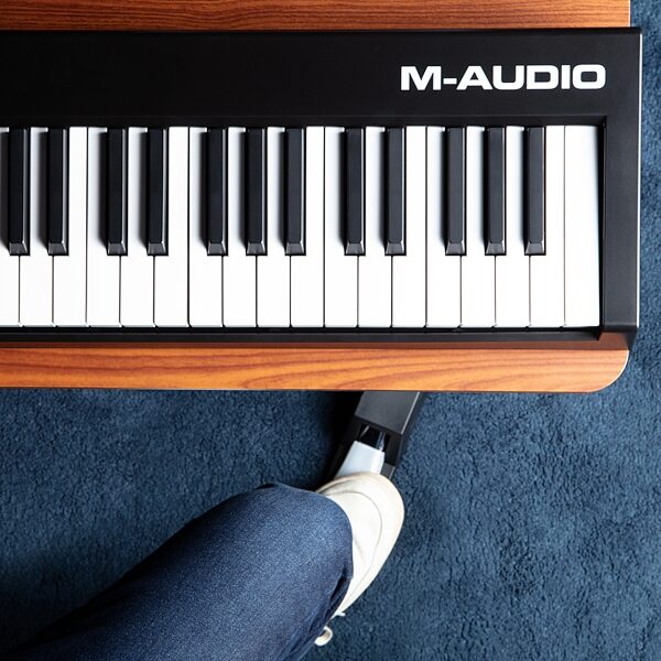 open zoom image for M-Audio Keystation 88 MK3 USB MIDI Controller, 88-Key, New, Action Position Front