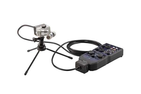 open zoom image for Zoom U-44 Handy Portable USB Audio Interface, View 7