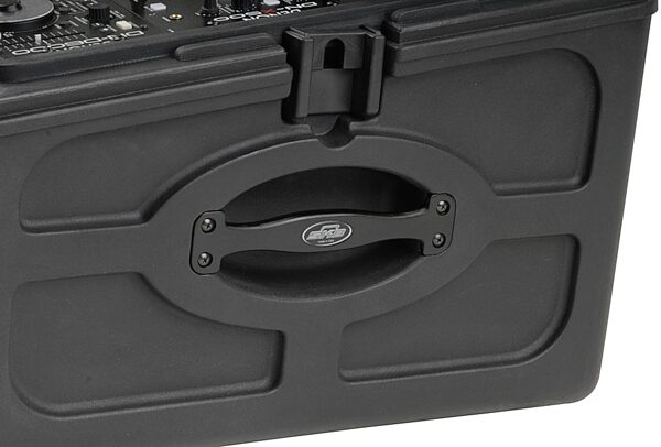 open zoom image for SKB R104 Audio and DJ Rack Case, 1SKB-R104, Handle