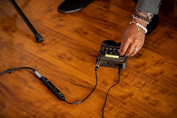 open zoom image for Zoom A1-FOUR Acoustic Multi-Effects Pedal, New, Action Position Control Panel