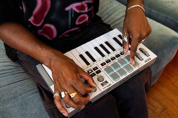 open zoom image for Akai MPK Mini IV USB MIDI Keyboard Controller, 25-Key, Gray, Action Position Back
