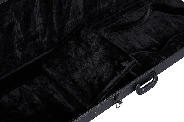 open zoom image for Gibson Thunderbird Modern Hardshell Case, Original Black, Action Position Back