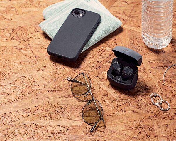 open zoom image for Audio-Technica ATH-CKS50TW Wireless In-Ear Headphones, Action Position Front