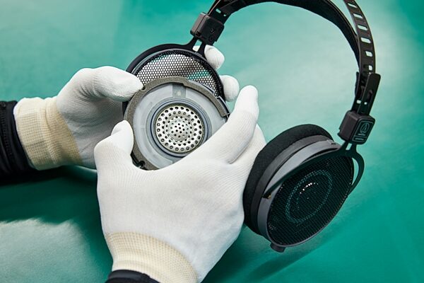 open zoom image for Audio-Technica ATH-R70xa Open-Back Headphones, New, nolabel