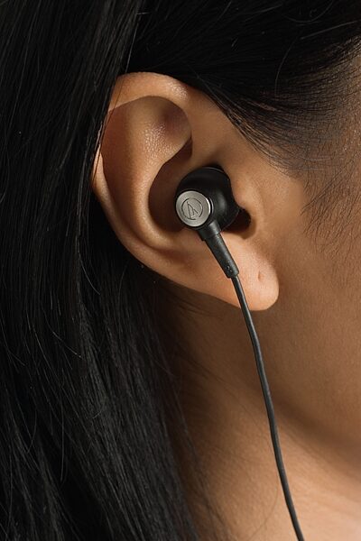 open zoom image for Audio-Technica ATH-ANC3 QuietPoint Noise-Cancelling Earphones, Action View 1