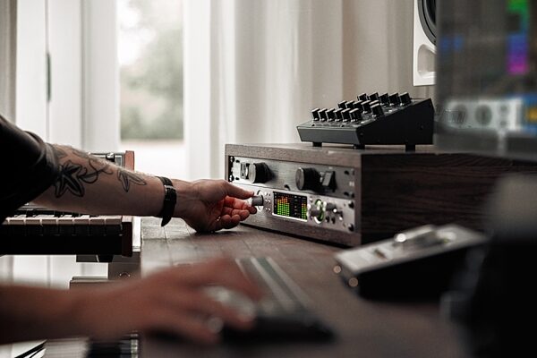 open zoom image for Universal Audio Apollo x6 Gen 2 Thunderbolt Audio Interface, Essentials+ Edition, New, Action Position Back
