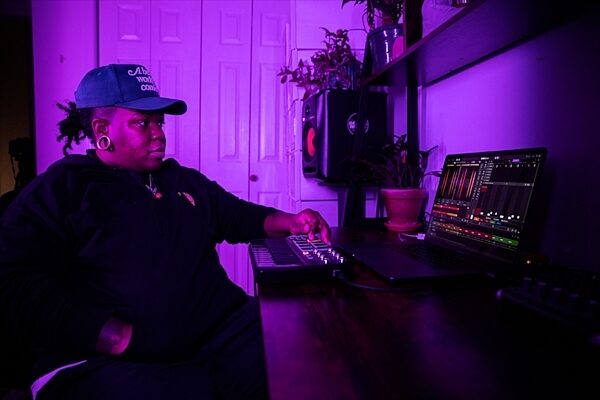 open zoom image for Serato Studio Production Software, Digital Download, view