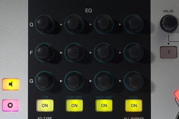 open zoom image for Steinberg CC121 Advanced Integration Controller, Backlit EQ