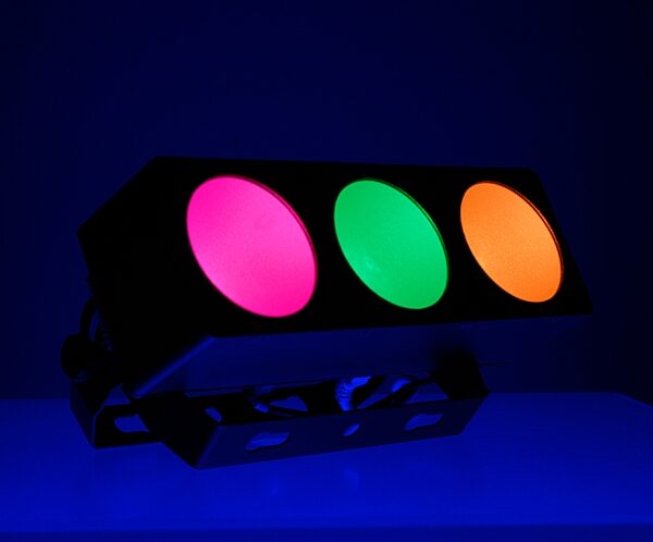 open zoom image for Chauvet Core 3x1 Stage Light, FX1