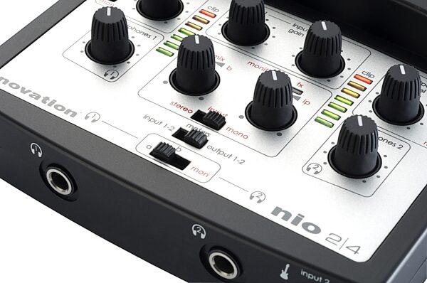 open zoom image for Novation NIO 2 4 USB Audio Interface with FX, Closeup 2