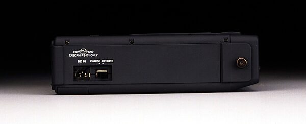 open zoom image for TASCAM DAP1 Portable DAT Recorder, Side 2