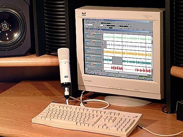 open zoom image for MXL DRK Desktop Recording Microphone Kit, Main