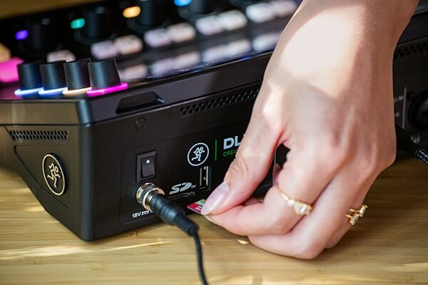 open zoom image for Mackie DLZ Creator XS Compact Adaptive Digital Mixer for Podcasting and Streaming, Open Box (Like New), Action Position Back