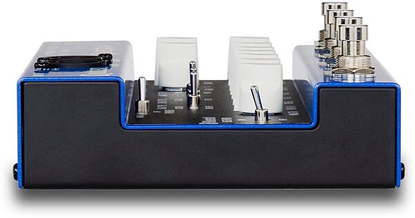 open zoom image for Quilter DirectAmp Guitar Interface, New, Action Position Back