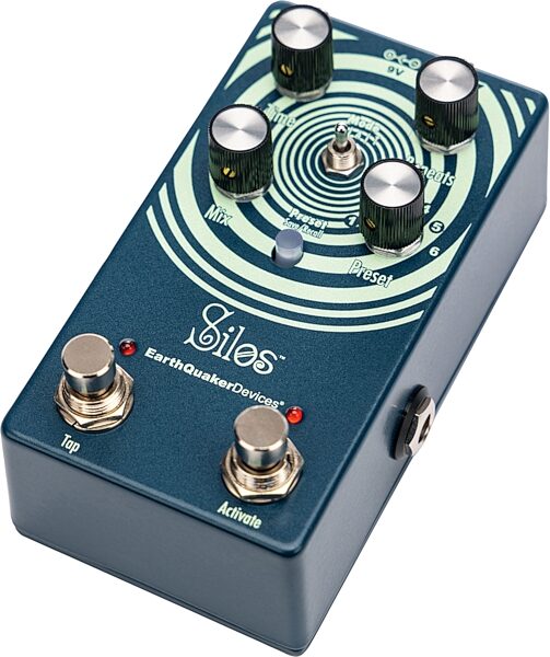 open zoom image for EarthQuaker Devices Silos Tri-Voice Time Navigator, New, Action Position Back