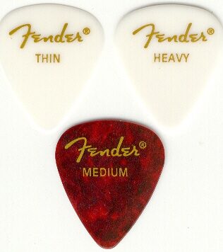 open zoom image for Fender 351 Classic Celluloid Pick (Thin, 12 Pack), Main