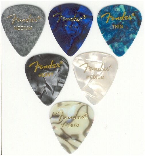 open zoom image for Fender 351 Premium Celluloid Pick (Heavy, 12 Pack), Main