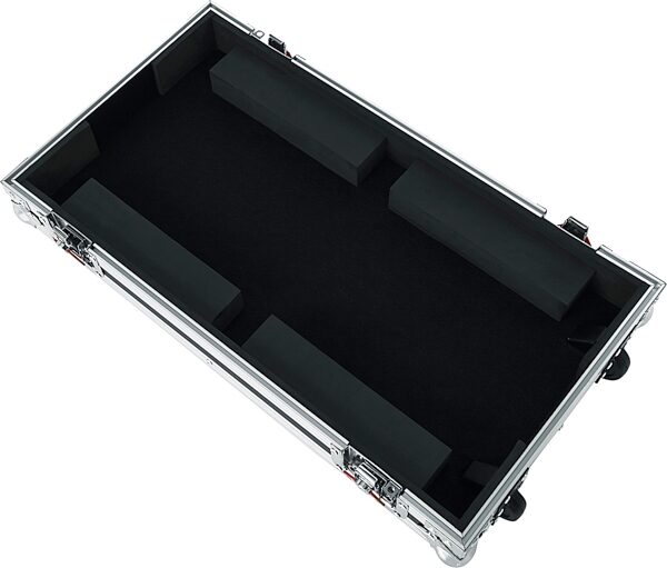 open zoom image for Gator G-TOUR Pedalboard with Wheels, Large, Action Position Back