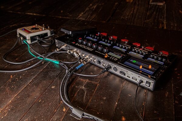 open zoom image for Zoom G11 Multi-Effects Processor, New, In Use