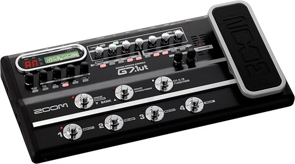 open zoom image for Zoom G7.1ut Tube Guitar Multi-Effects Pedal, Angle
