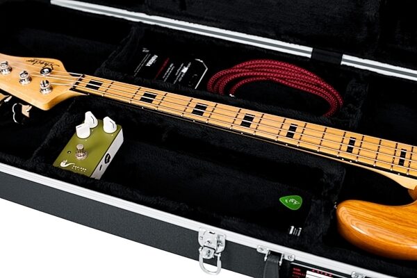 open zoom image for Gator GCBASS Deluxe Bass Case, New, View 6