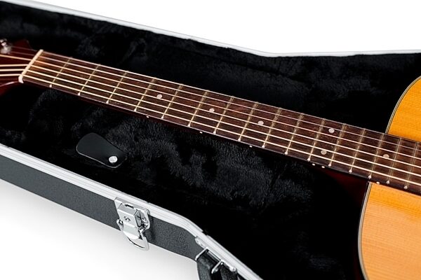 open zoom image for Gator GC-Dread Deluxe Molded Dreadnought Acoustic Guitar Case, New, View 6