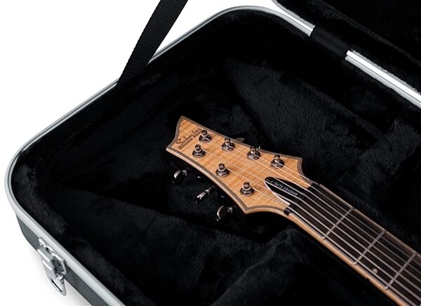 open zoom image for Gator GC-ELEC-XL Deluxe ABS Extra Long Fit-All Electric Guitar Case, New, View 8