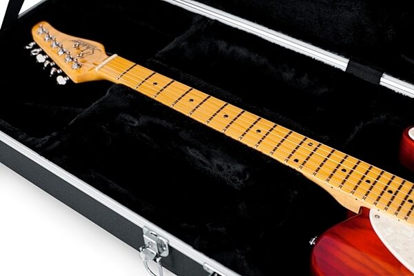 open zoom image for Gator GCELEC Deluxe Molded Universal Electric Guitar Case, New, View 10