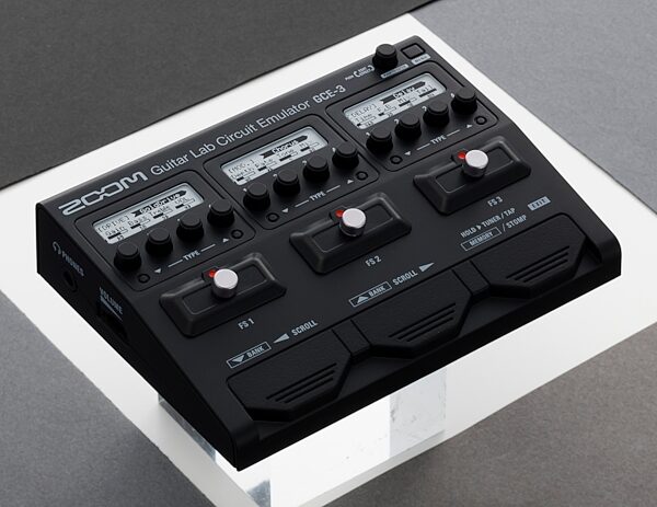 open zoom image for Zoom GCE-3 Guitar Lab Circuit Emulator Pedal USB Audio Interface, New, Action Position Side