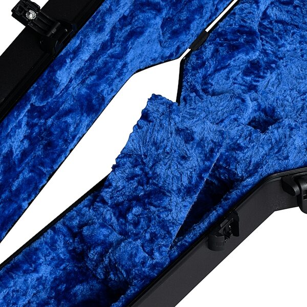 open zoom image for Gibson Deluxe Protector ES-335 Electric Guitar Case, Black, Action Position Back