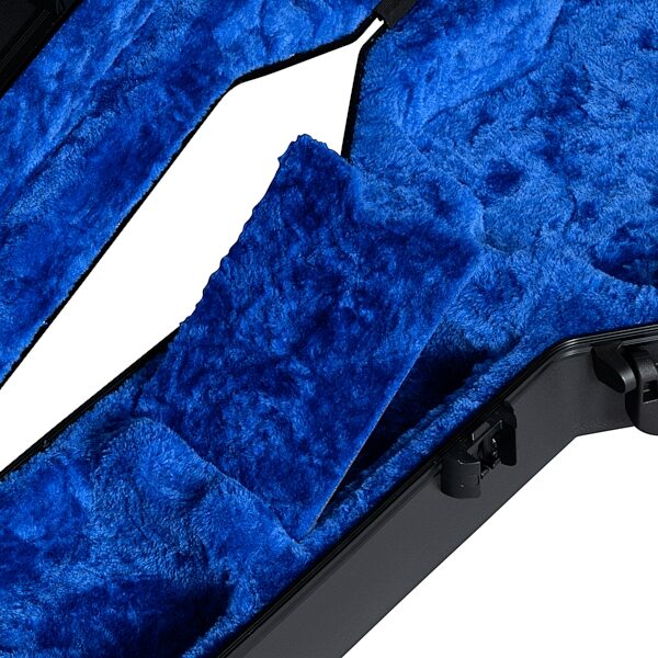 open zoom image for Gibson Deluxe Protector Dreadnought Acoustic Guitar Case, Black, Action Position Back