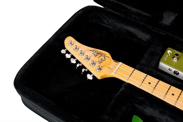 open zoom image for Gator GLELEC Lightweight Universal Electric Guitar Case, New, Detail