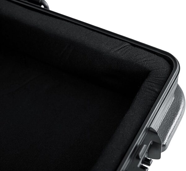open zoom image for Gator GTSA-MIX181806 ATA TSA Molded Mixer Case, Open Box (Very Good), View 7