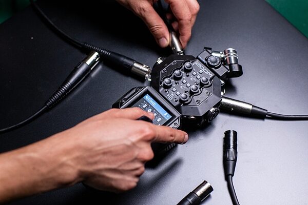 open zoom image for Zoom H8 Handy Recorder, In Use