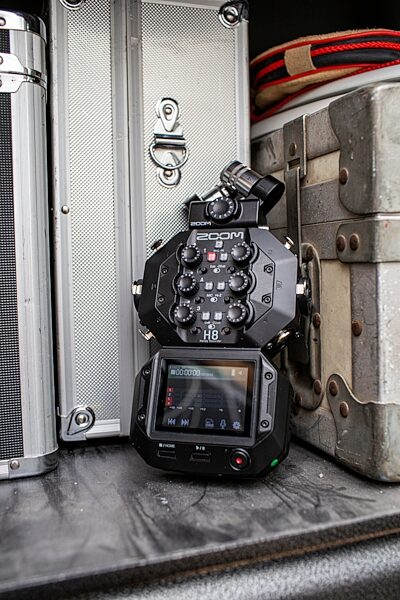 open zoom image for Zoom H8 Handy Recorder, In Use