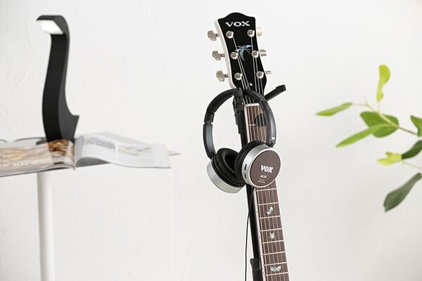 open zoom image for Vox amPhones Active Amplifier Headphones, Glamour View 4